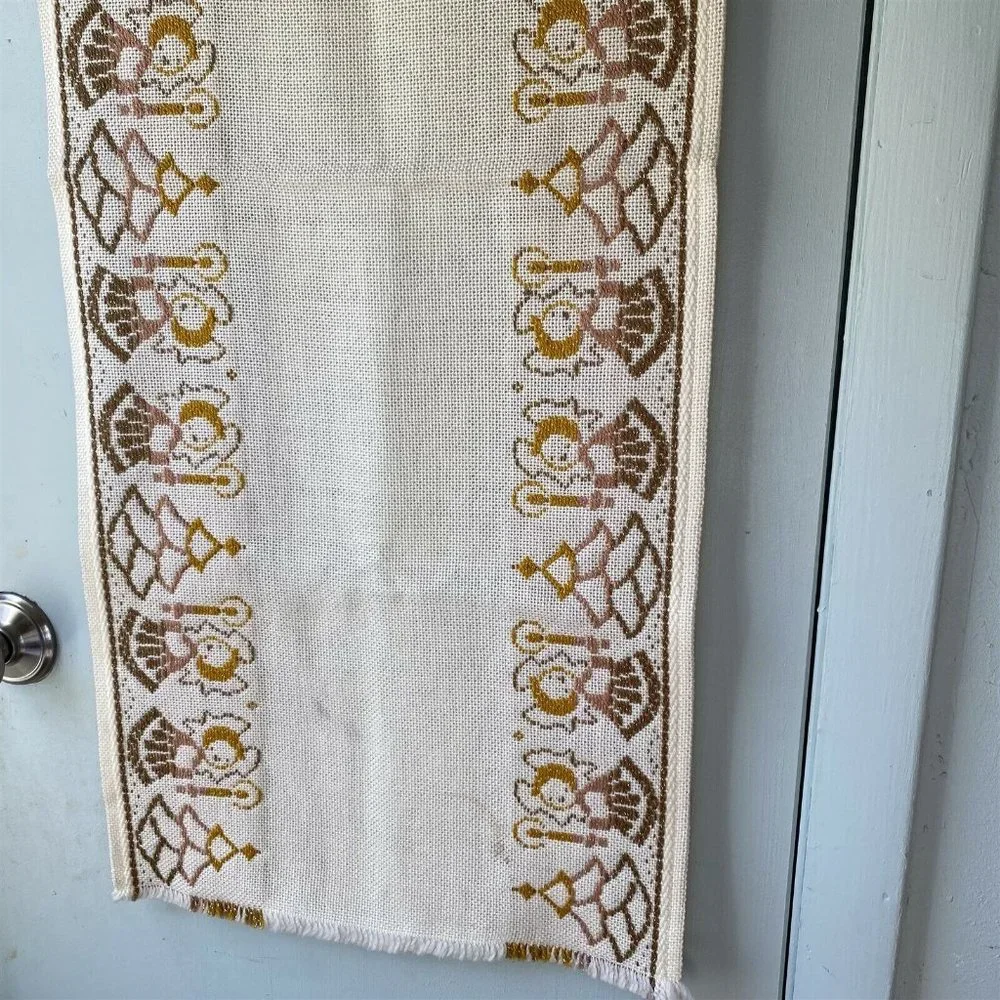 VINTAGE CHRISTMAS GOLD IVORY TABLE RUNNER SCARF ANGEL CANDLE TREE  DISNEY TAG